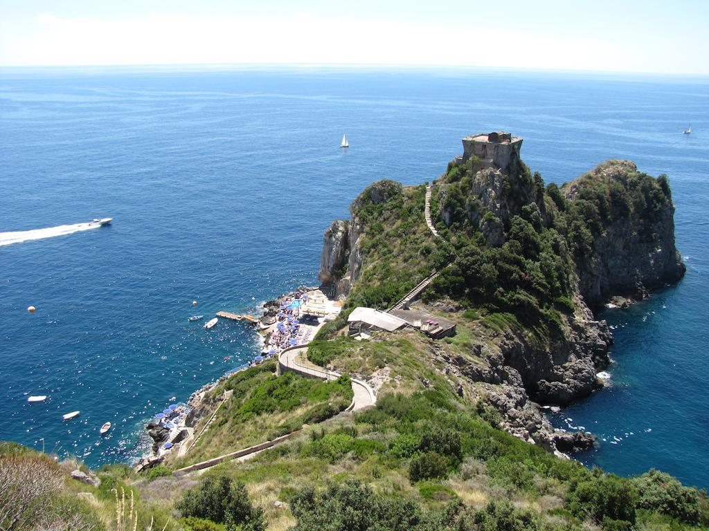 Amalfi 51 Con Vista Mare, Giardino E Terrazze Villa Conca dei Marini Szoba fotó